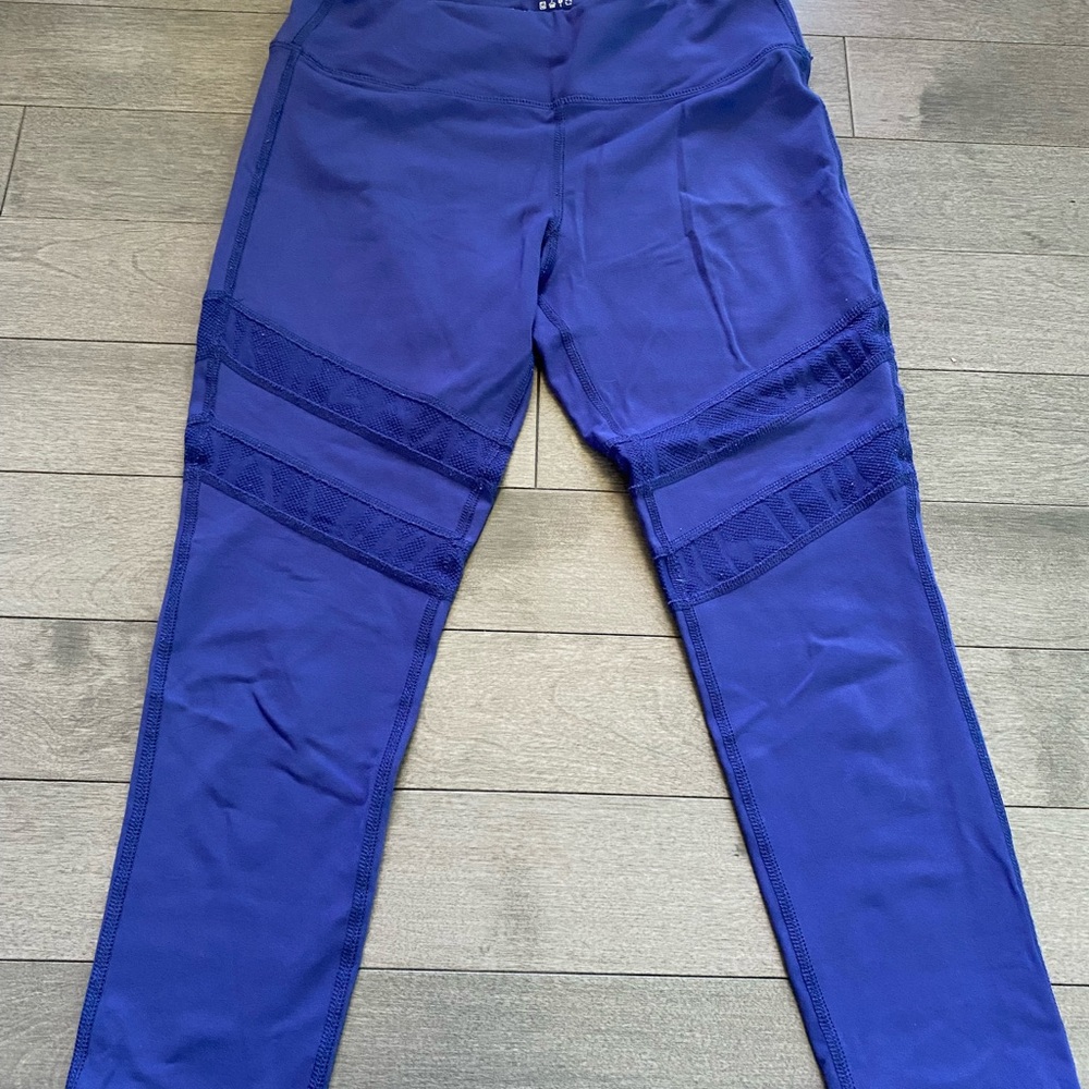 Tonic crop leggings